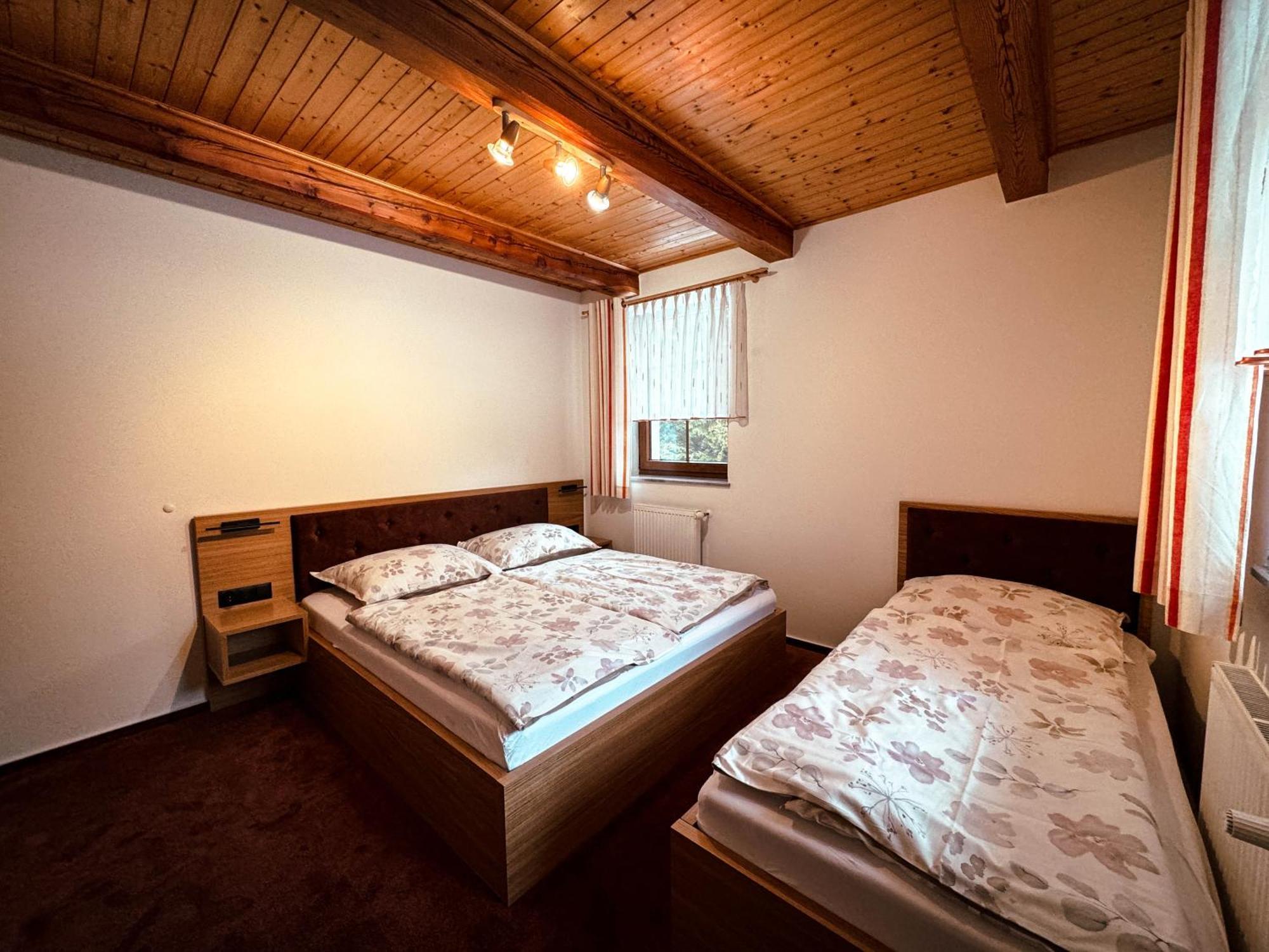 Apartmany Kolb Ramzova Ostruzna Exterior photo