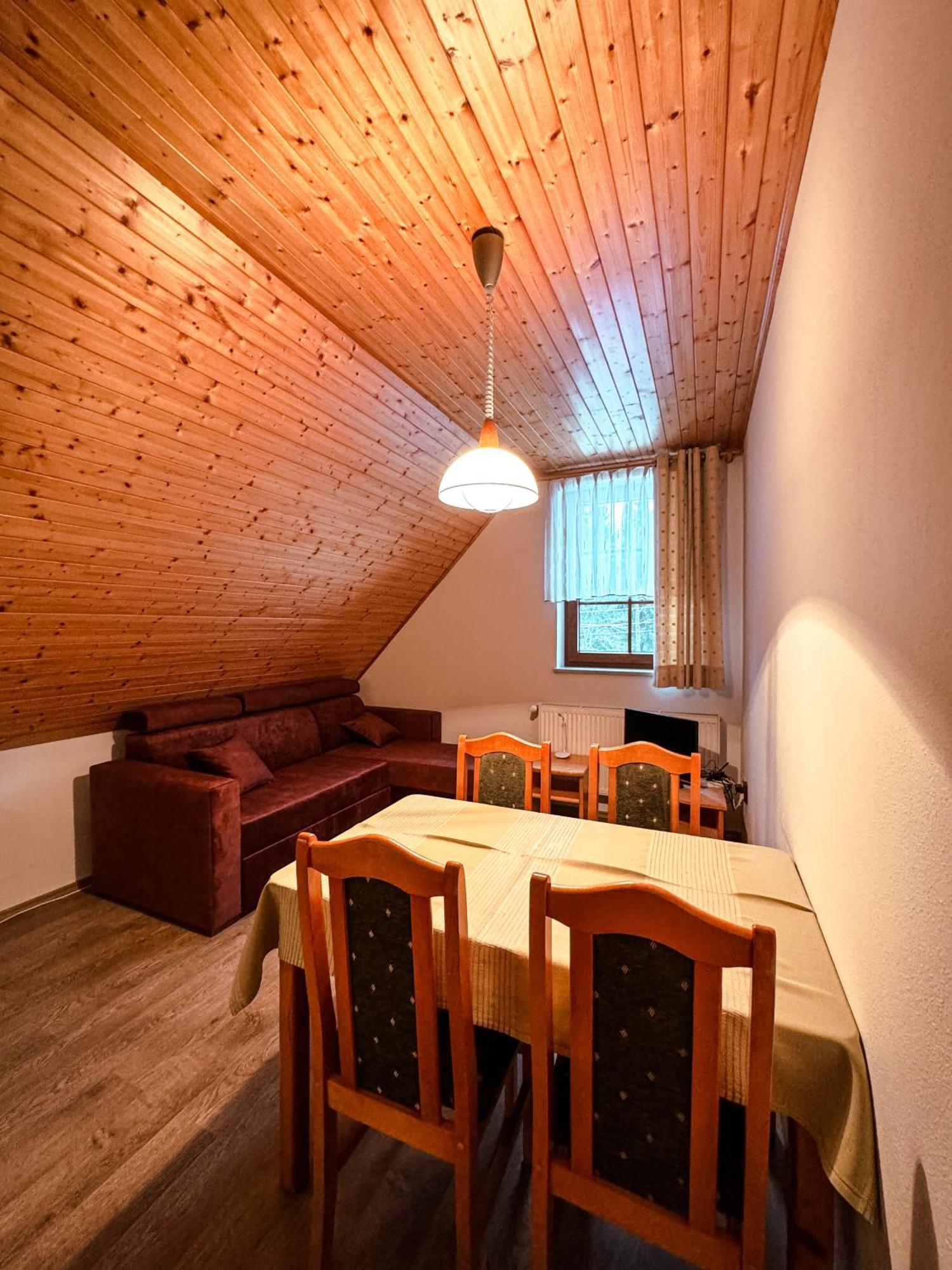 Apartmany Kolb Ramzova Ostruzna Exterior photo